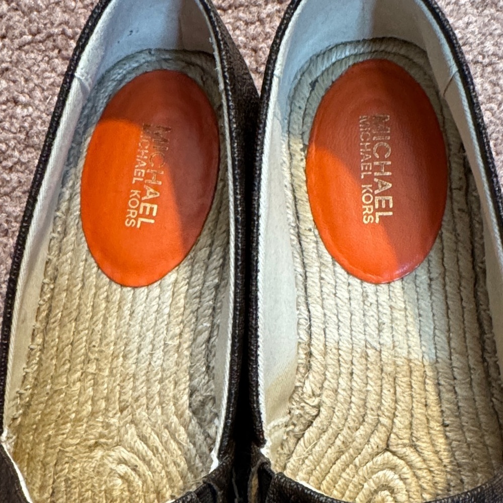 NWOT Michael Kors Brown and Tan Logo Espadrilles w/Palm Design Perfect Condition - Picture 4 of 10